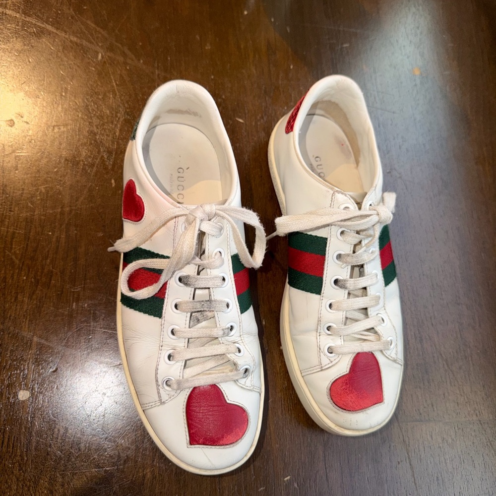 Gucci White Leather Sneakers with Red Heart Accents